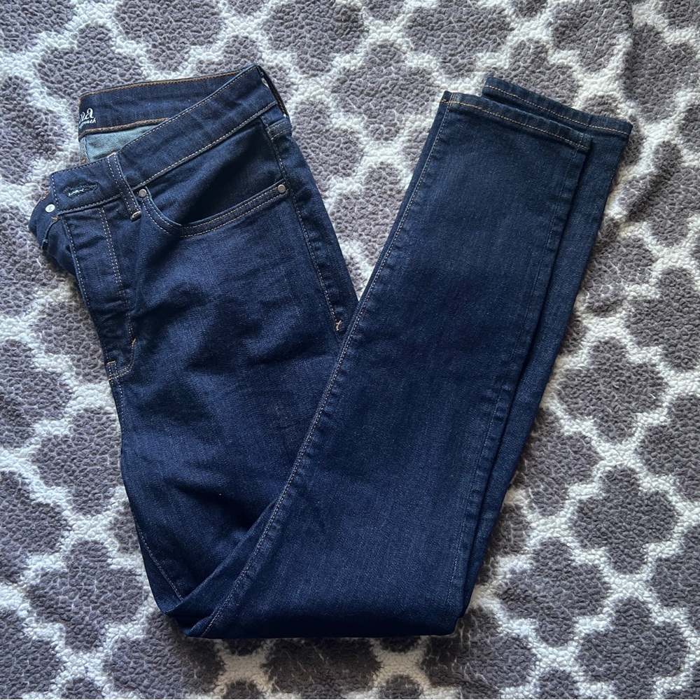 Ana Skinny Jeans